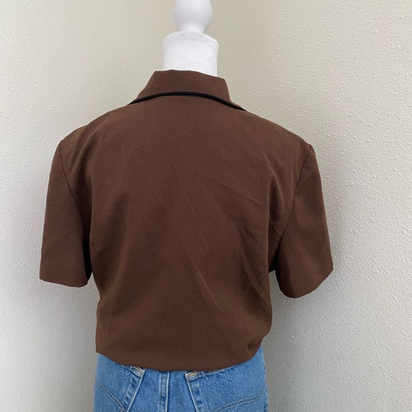 Vintage Brown Buttoned Top - Picture 6 of 8